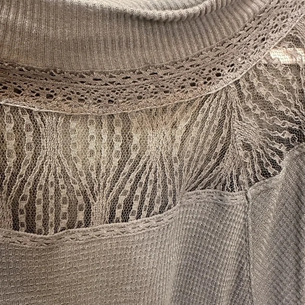 Free People Spring Valley Thermal Top Taupe Lace Waffle Knit S Boho Casual Comfy